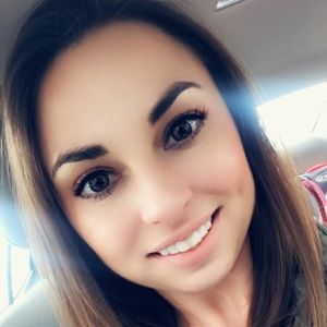 Meet your Posher, Lindsey